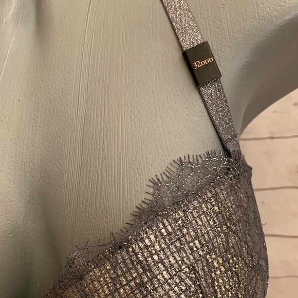 Victoria Secret Set - Picture 4 of 7